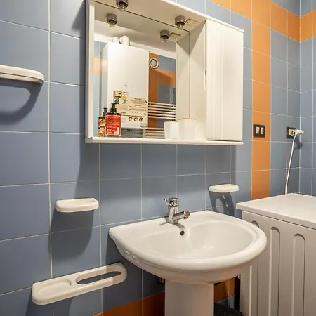 Guesthost - Homely Flat Near Fontivegge Station Apartament Perugia
