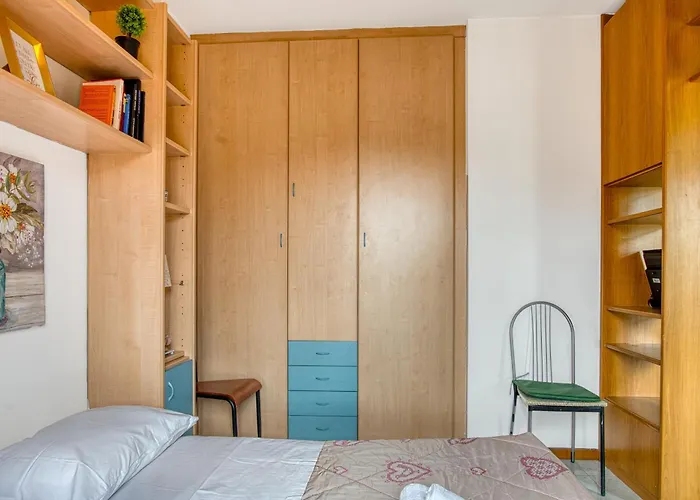 Guesthost - Homely Flat Near Fontivegge Station *